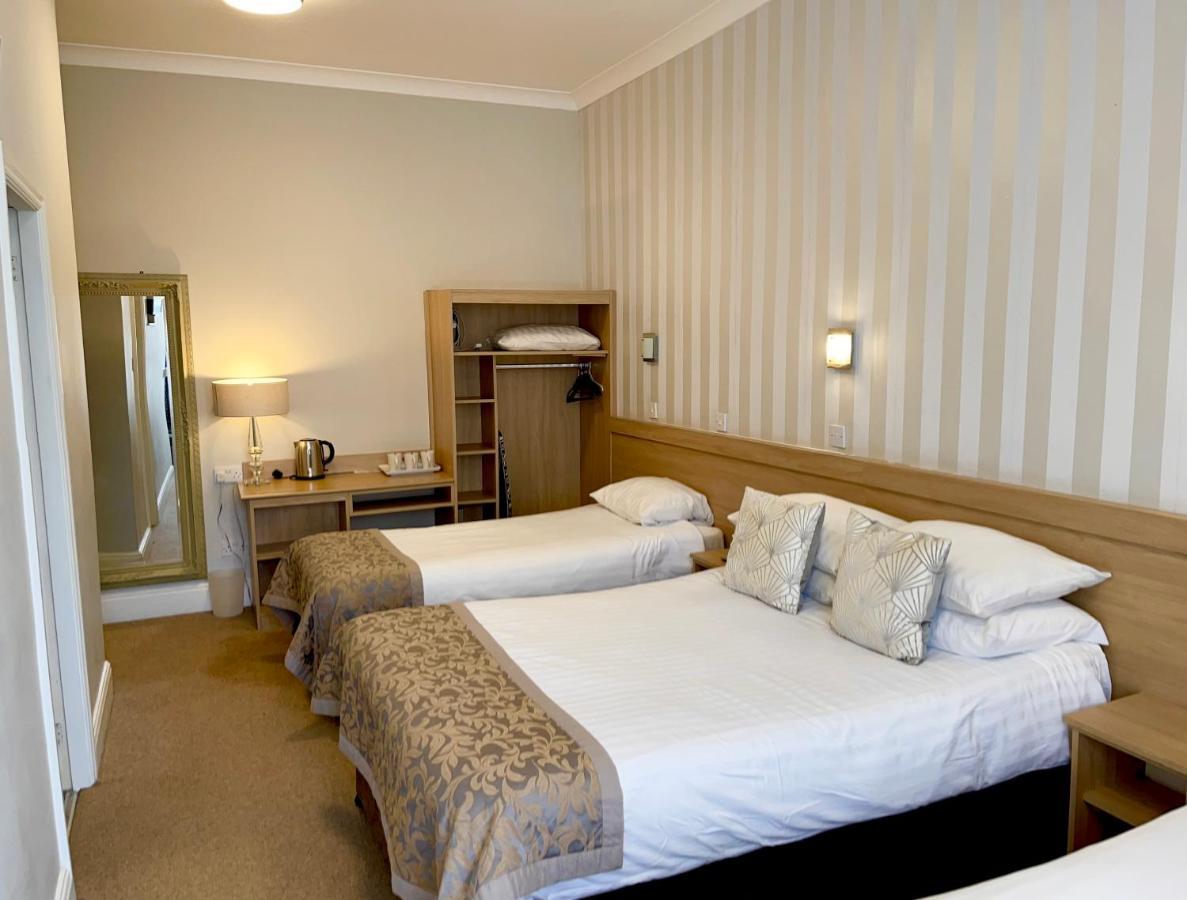 The Westlynne Hotel & Apartments Манчестър Екстериор снимка