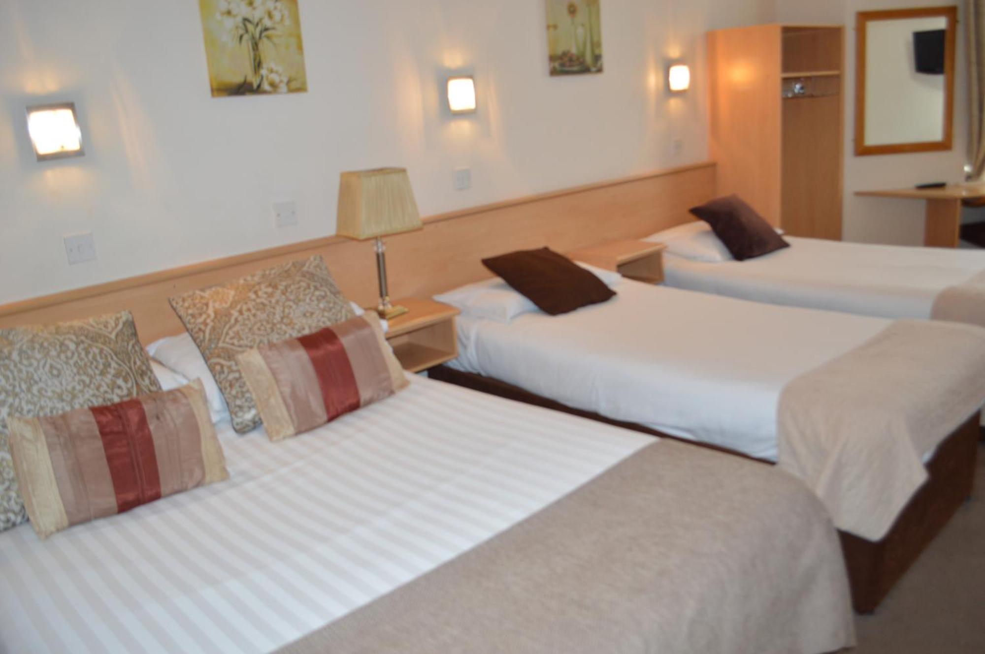 The Westlynne Hotel & Apartments Манчестър Стая снимка